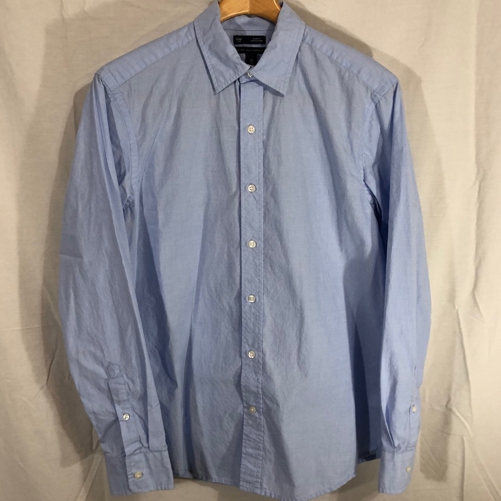 Gap button down
